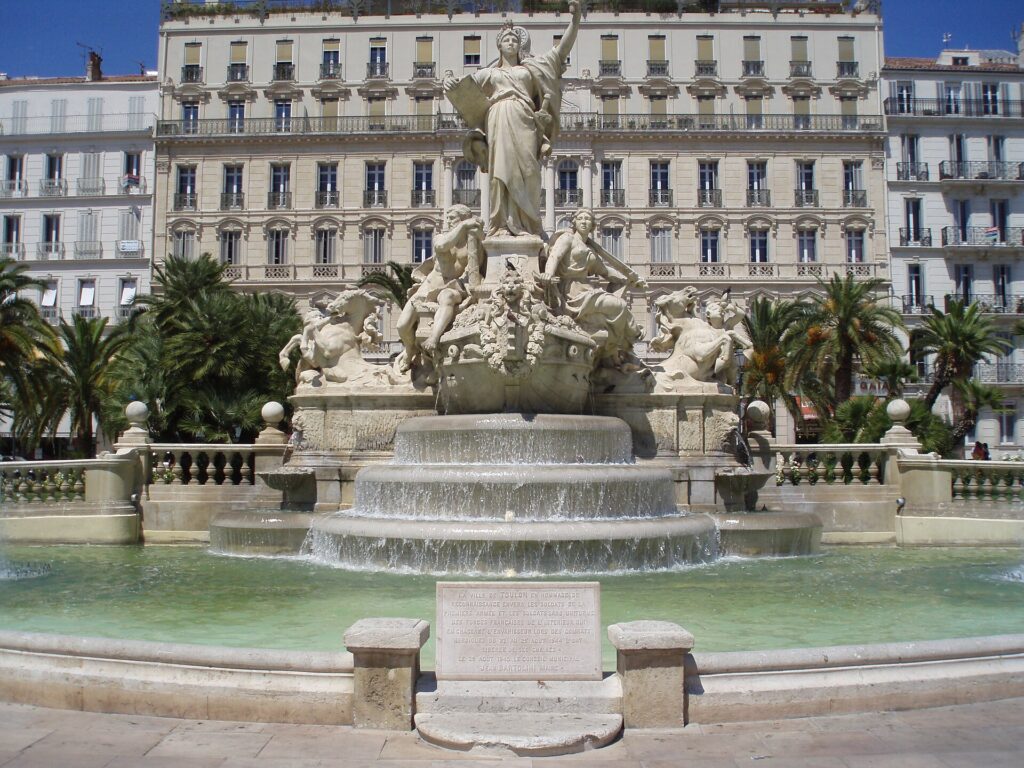 La fontaine de la Fédération, place de la Liberté à Toulon